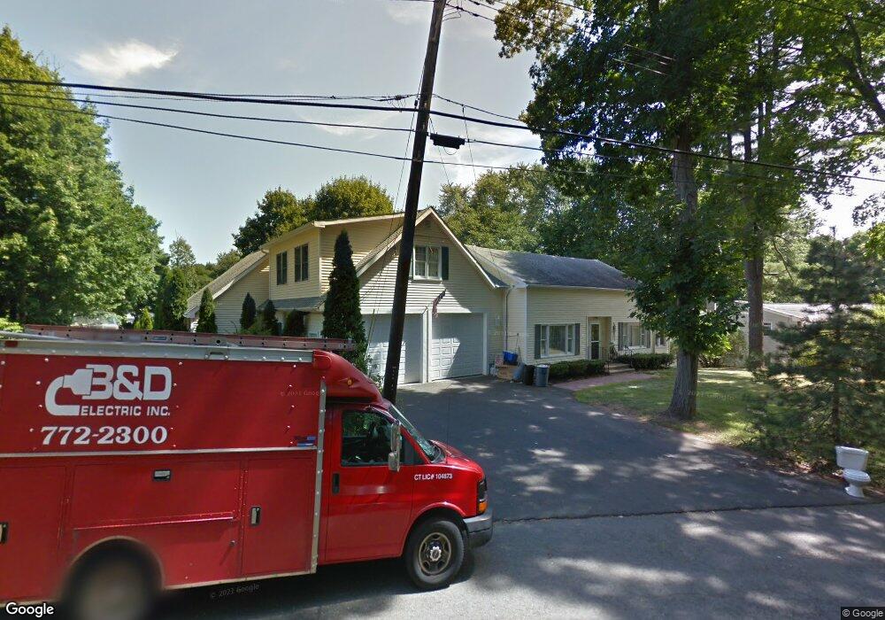 207 Maple St, East Haven, CT 06512 - photo 1