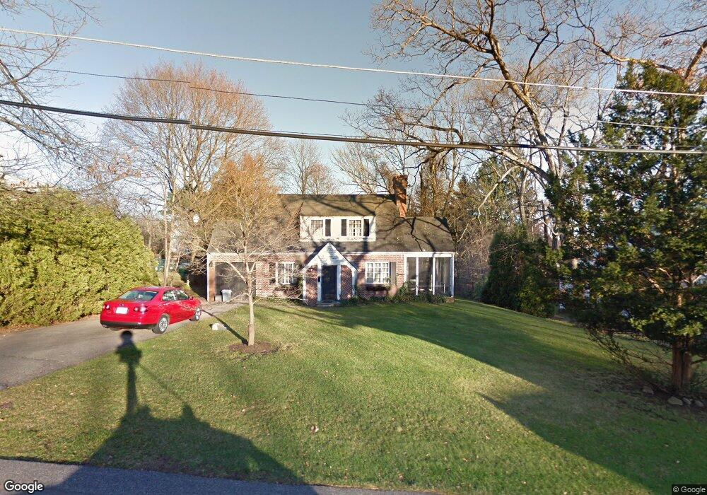 6 Standish Rd, Wellesley Hills, MA 02481 - photo 1