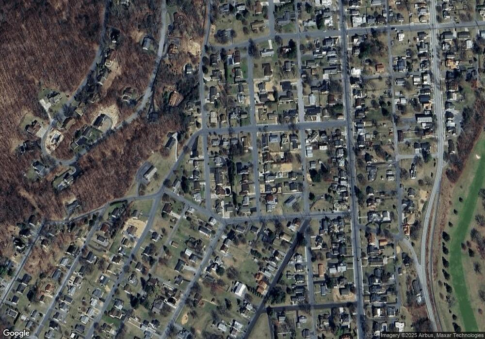 610 S Thomas St, Bedford, PA 15522 - photo 1