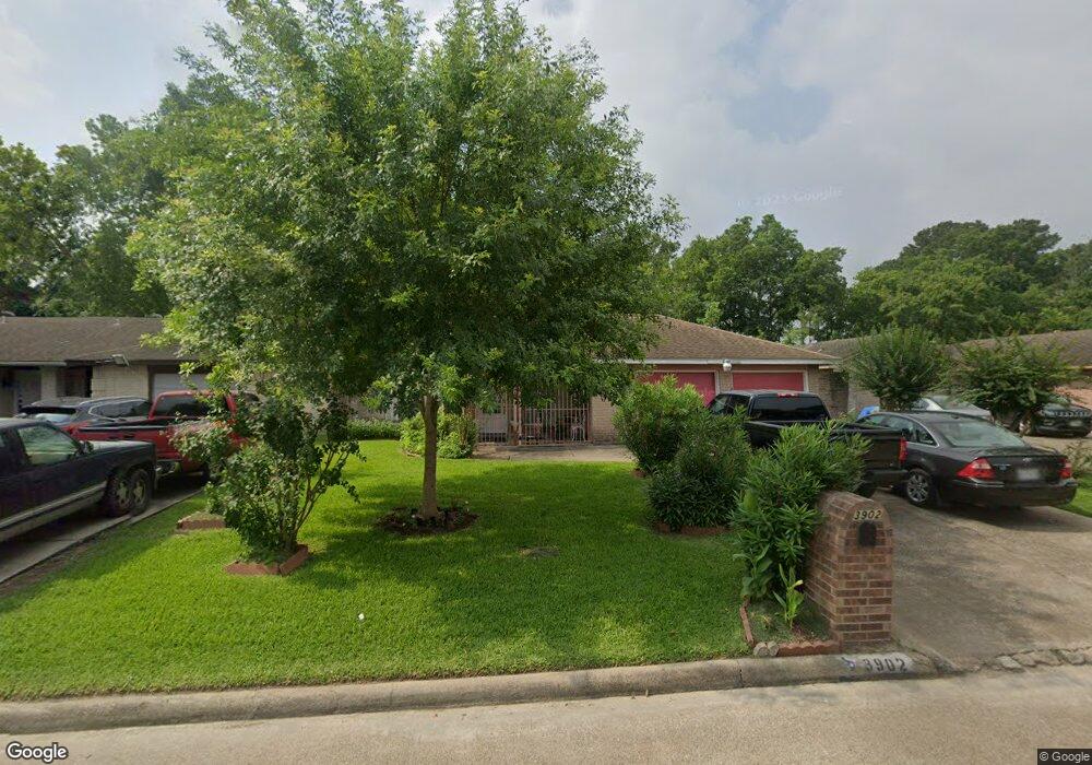 3902 Lochmire Ln, Houston, TX 77039 - photo 1