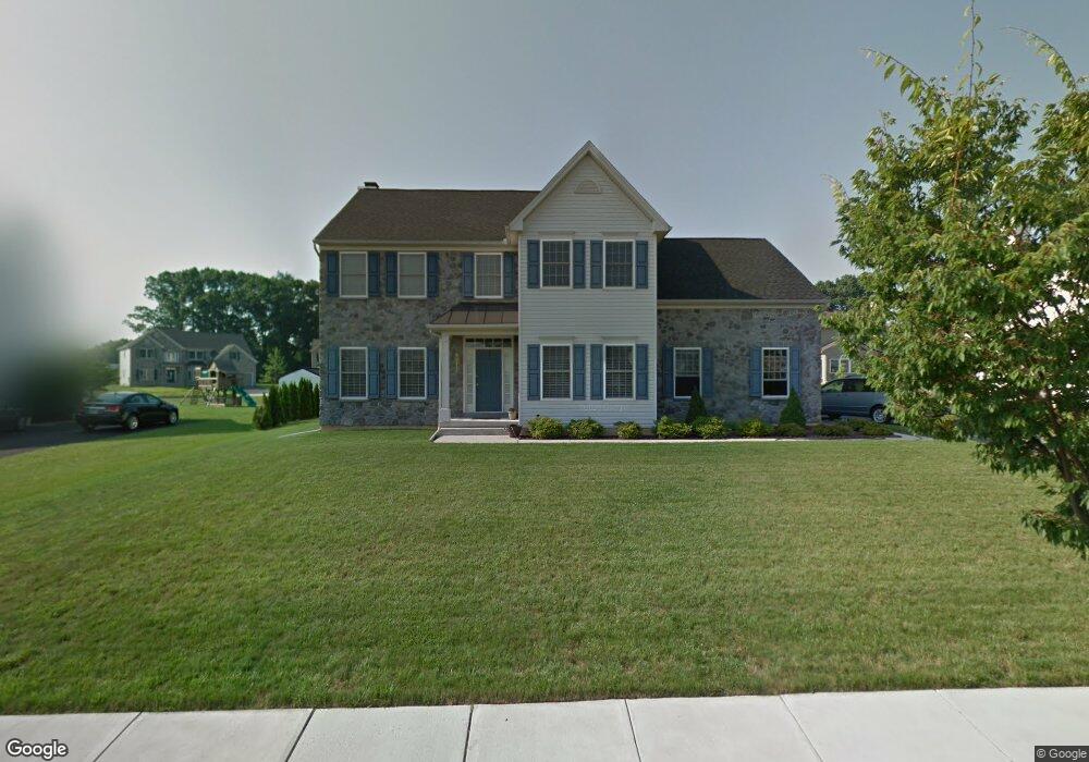 1261 Crofton Dr, Bethlehem, PA 18017 - photo 1