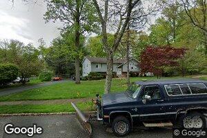 15 Jean Dr, Towaco, NJ 07082