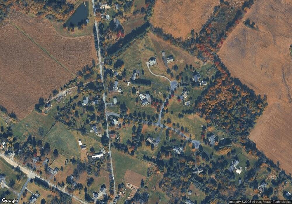 202 Maplewood Dr, Phoenixville, PA 19460 - photo 1