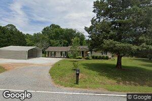 112 Victory Dr, Calhoun Falls, SC 29628