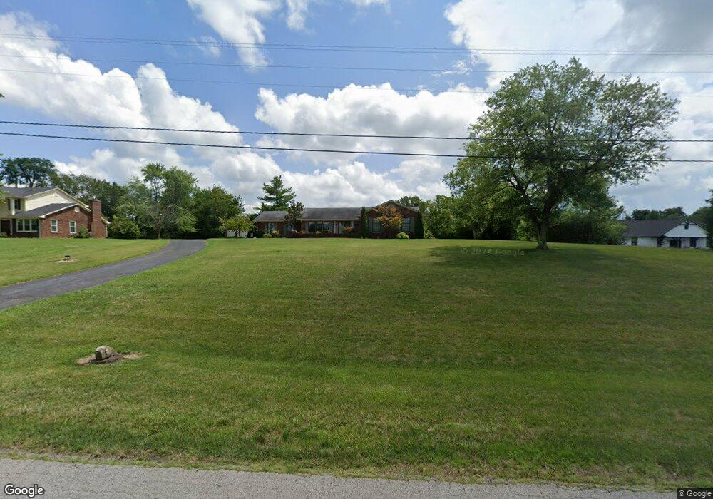 136 Mercer Ave, Harrodsburg, KY 40330 - photo 1