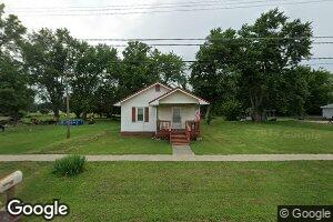 515 S Front St, Ramsey, IL 62080