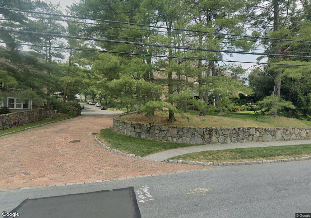 950 S Pine Creek Rd, Fairfield, CT 06824 - photo 1