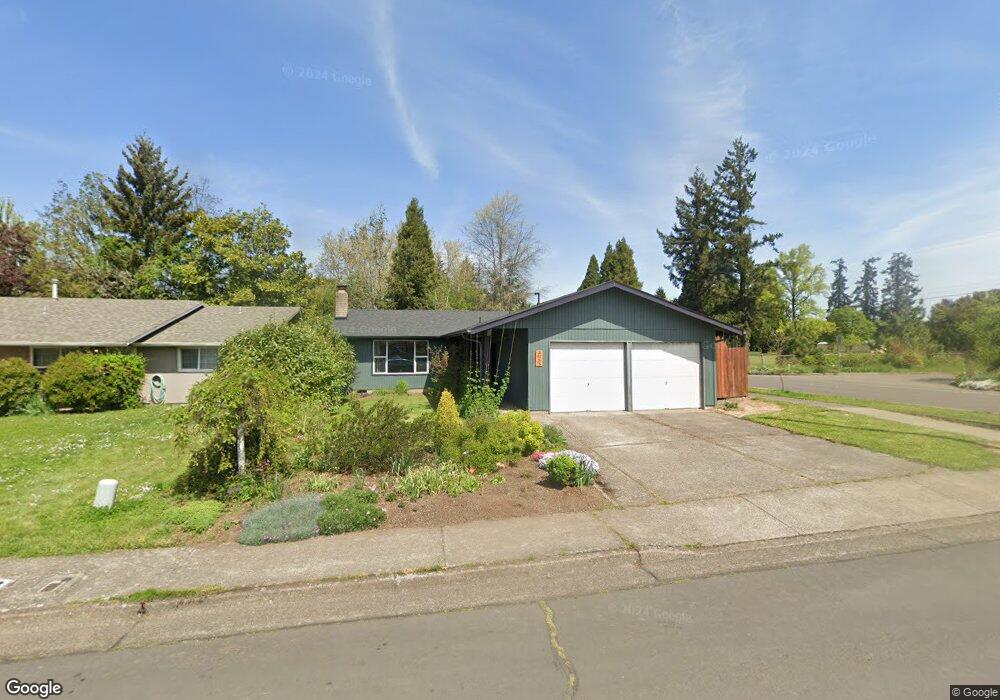 2053 SE Crystal Cir, Corvallis, OR 97333 - photo 1