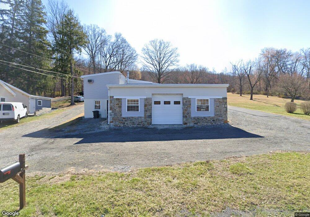 1630 Butter Ln, Reading, PA 19606 - photo 1