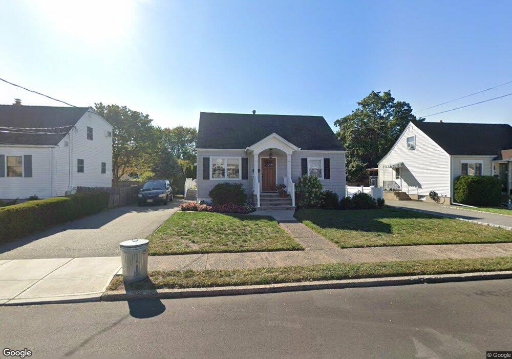 32 Alberta Dr, Saddle Brook, NJ 07663 - photo 1