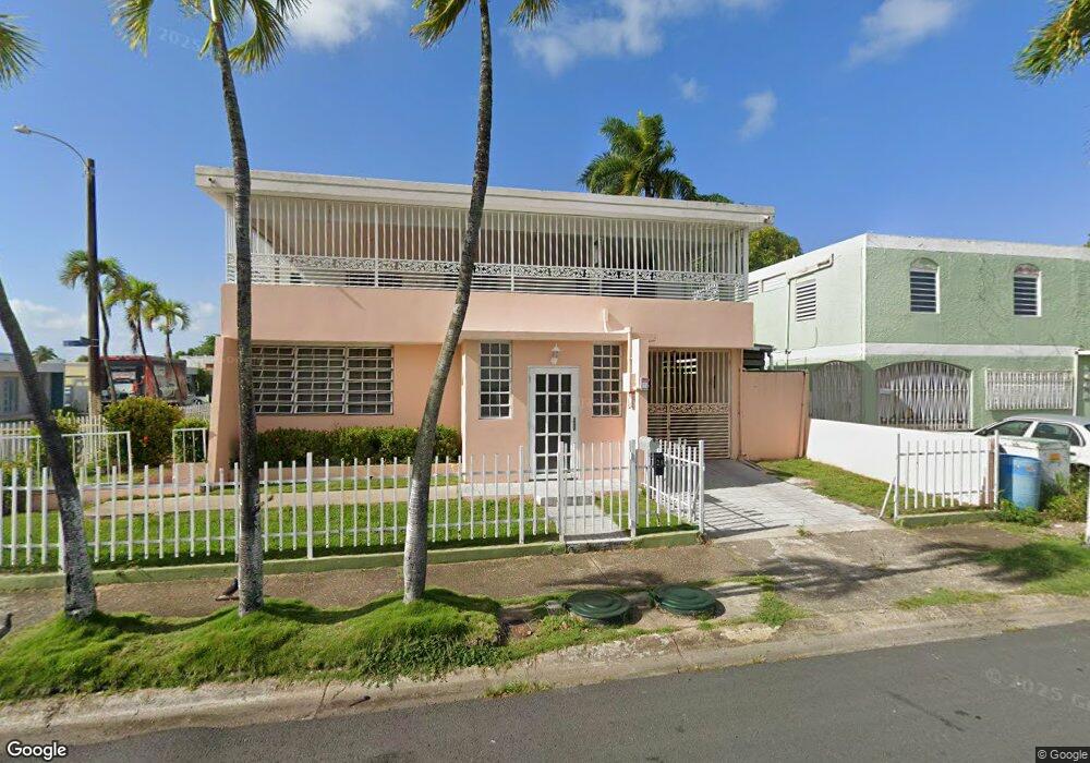 ANTONIO PAOLI ST. Urb Levittown unit HF-5, Levittown, PR 00949 - photo 1