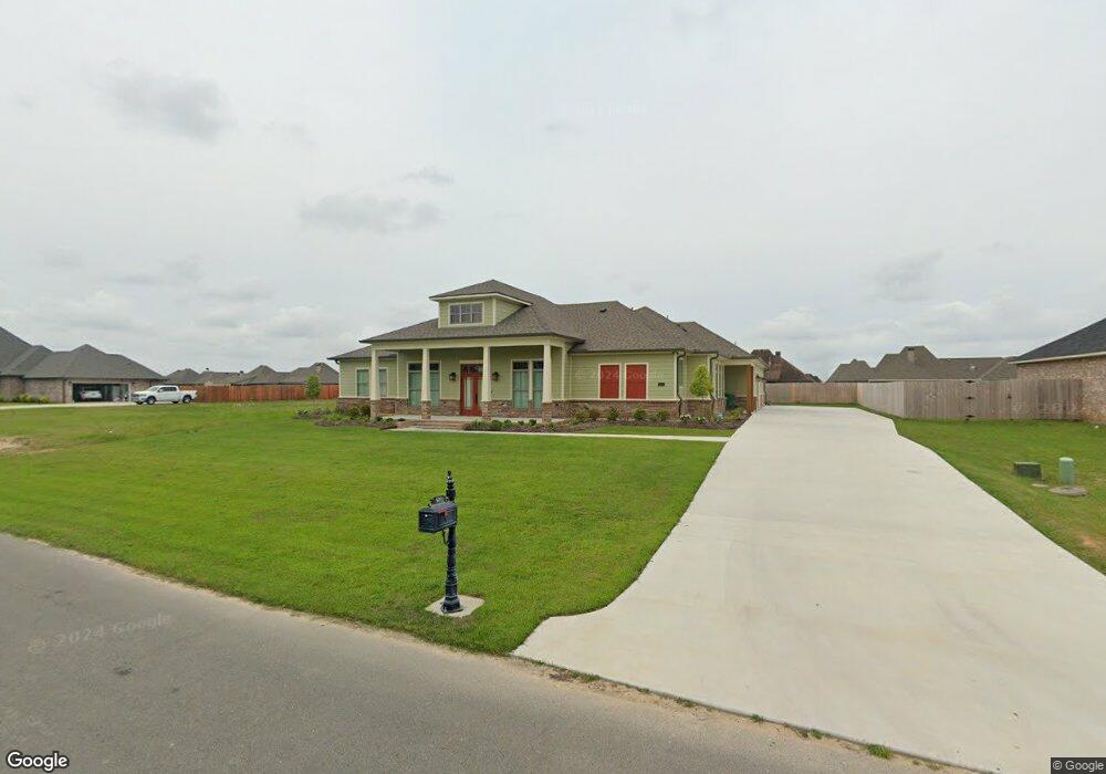 977 Mary Diane McCall Dr, Lake Charles, LA 70605 - photo 1