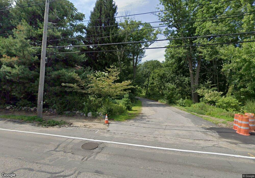 743 Central Ave, Needham Heights, MA 02494 - photo 1