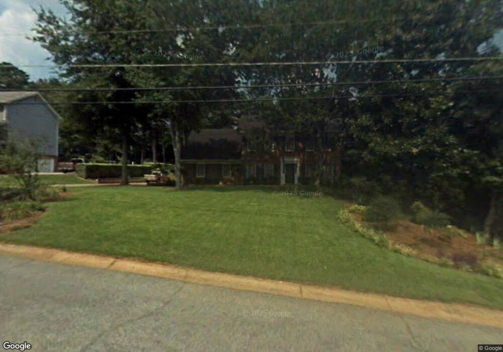 1476 Maple Ridge Dr, Suwanee, GA 30024 - photo 1