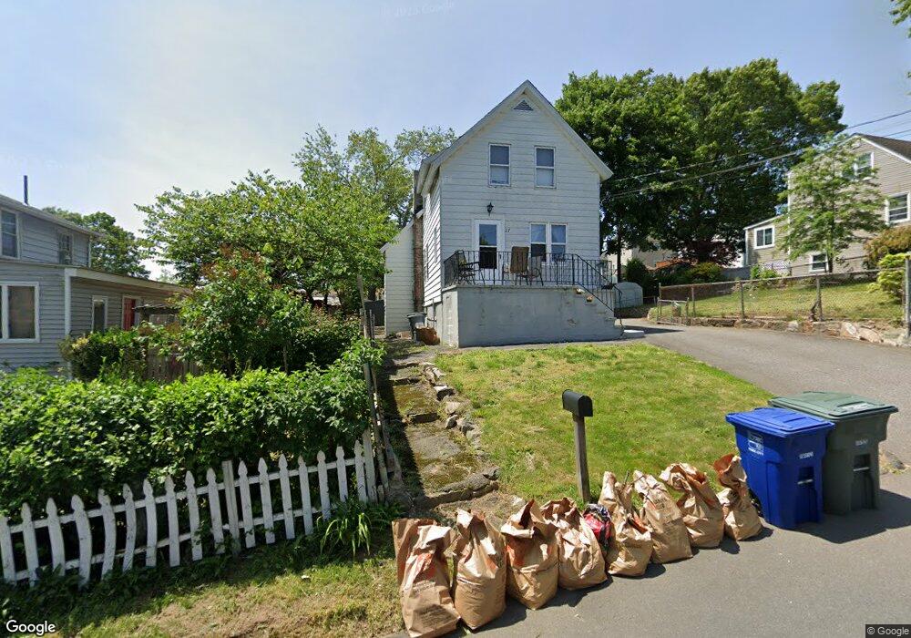 27 Parkview Ave, Bridgeport, CT 06606 - photo 1