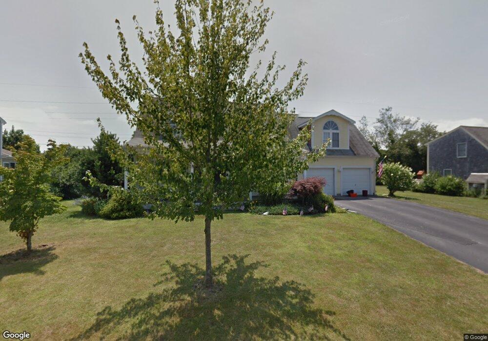 81 John Kesson Ln, Middletown, RI 02842 - photo 1