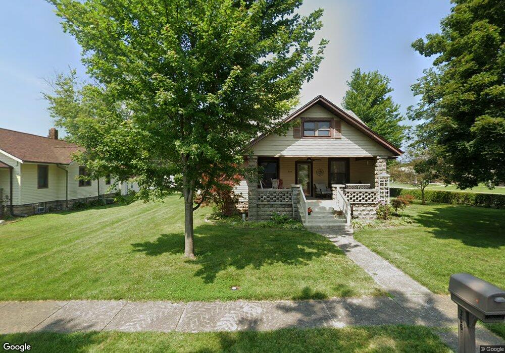 304 N Van Buren Ave, Fowler, IN 47944 - photo 1