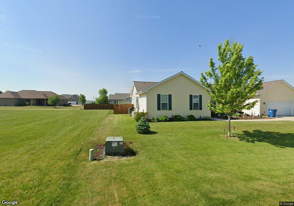 511 Heritage Dr, Atkinson, IL 61235 - photo 1