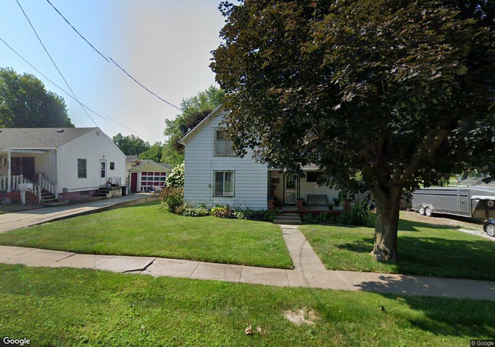 308 E Thomas Ave, Shenandoah, IA 51601 - photo 1