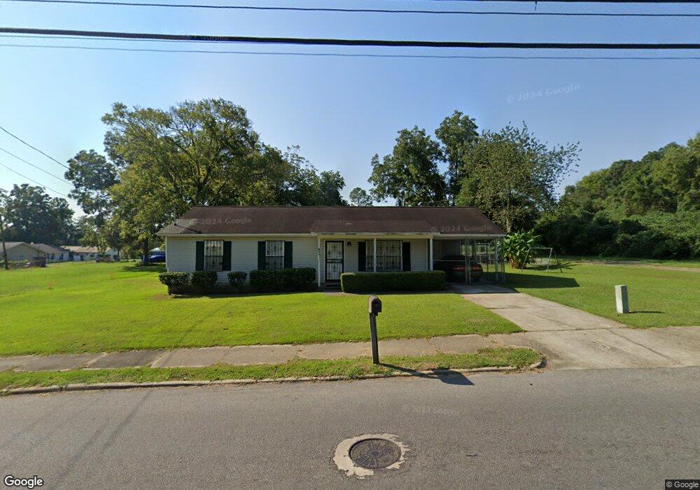 644 E Burdeshaw St, Dothan, AL 36303 - photo 1
