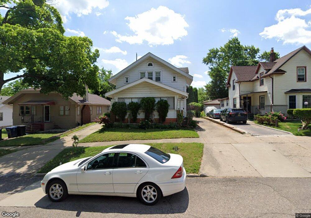 914 Belmont Ave, Flint, MI 48503 - photo 1