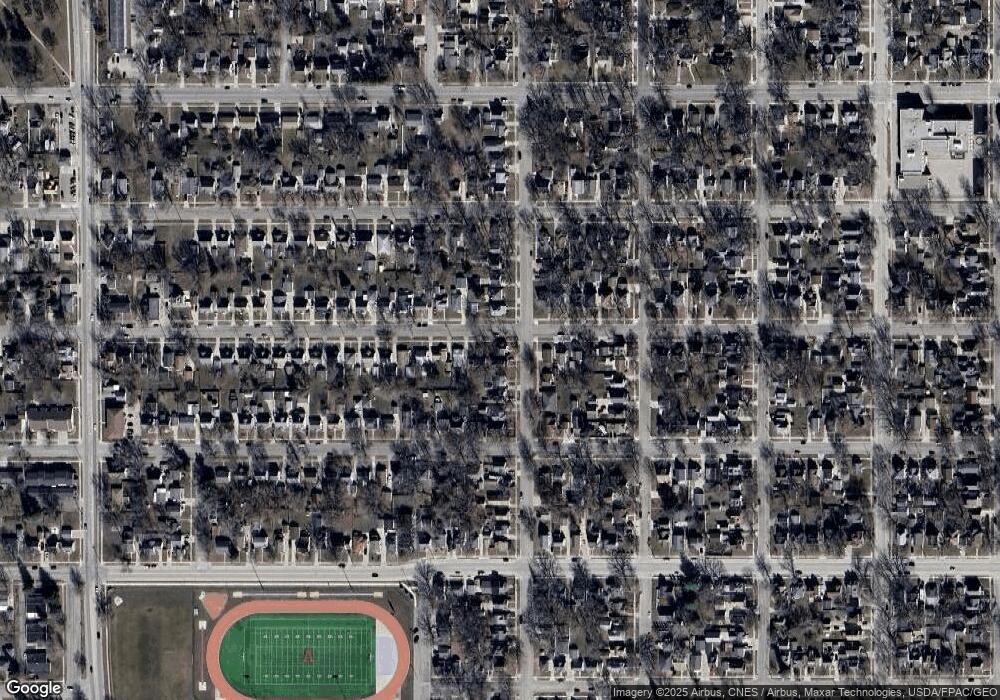 611 11th St NW, Austin, MN 55912 - photo 1