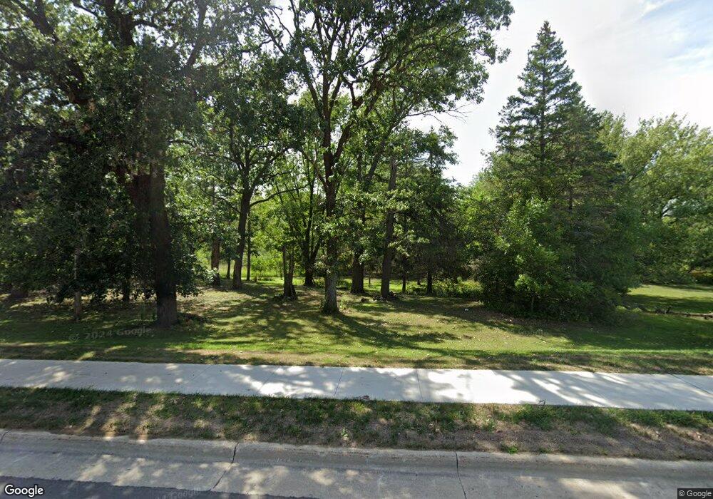 1406 12th St SW, Austin, MN 55912 - photo 1