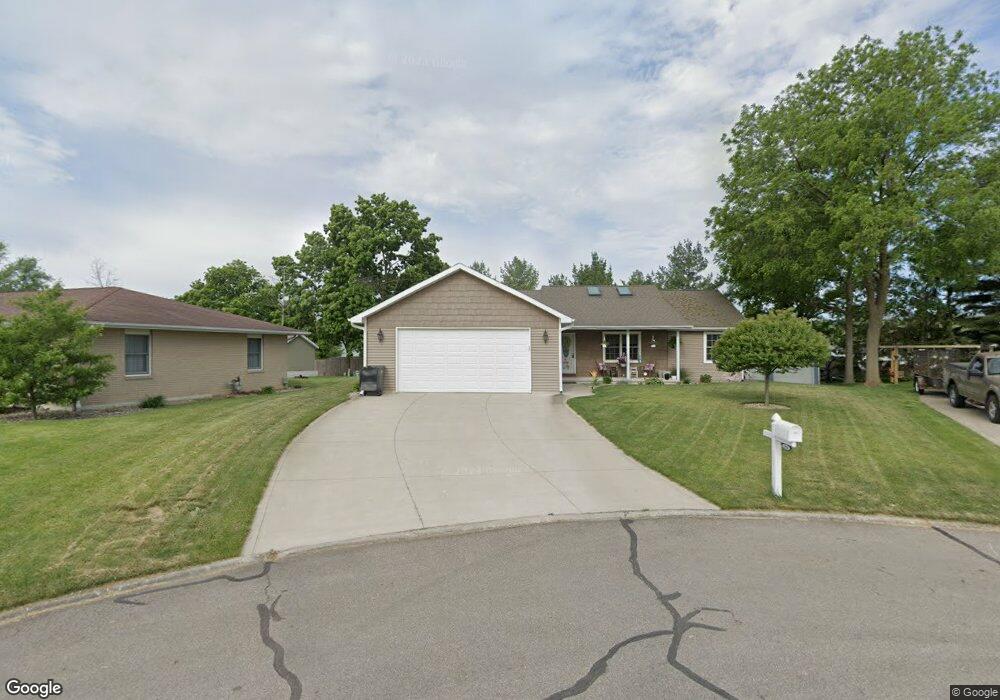 504 Fox Cir, Nappanee, IN 46550 - photo 1