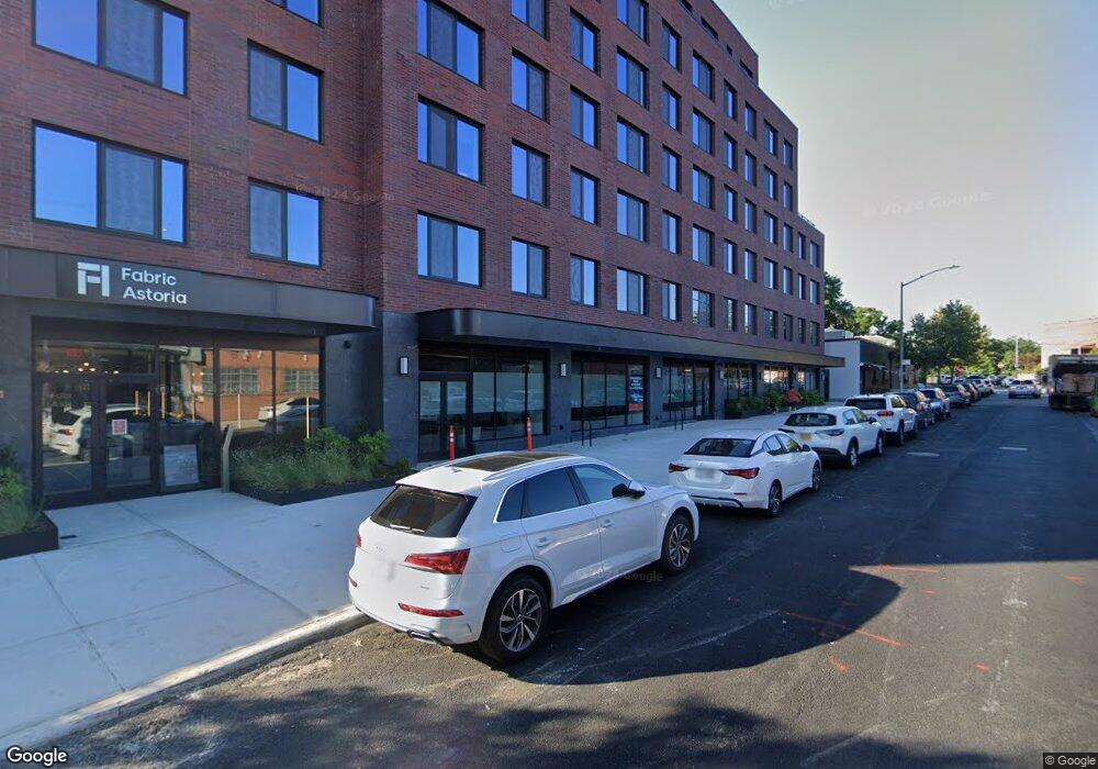 22-51 45th St unit 8-A, Astoria, NY 11105 - photo 1