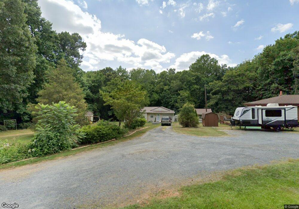 1621 Thornsdale Dr, Asheboro, NC 27203 - photo 1