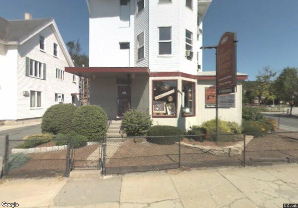 142 Highland St unit 1, Worcester, MA 01609 - photo 1