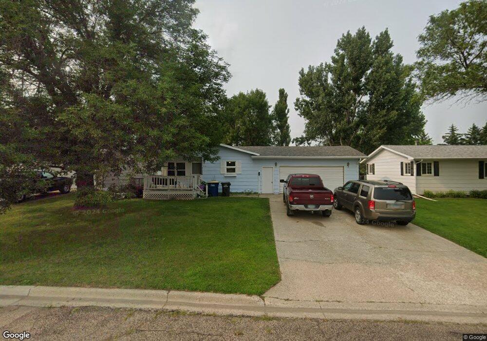 1416 15th St SW, Jamestown, ND 58401 - photo 1
