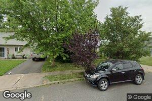 46 Division St, Port Reading, NJ 07064