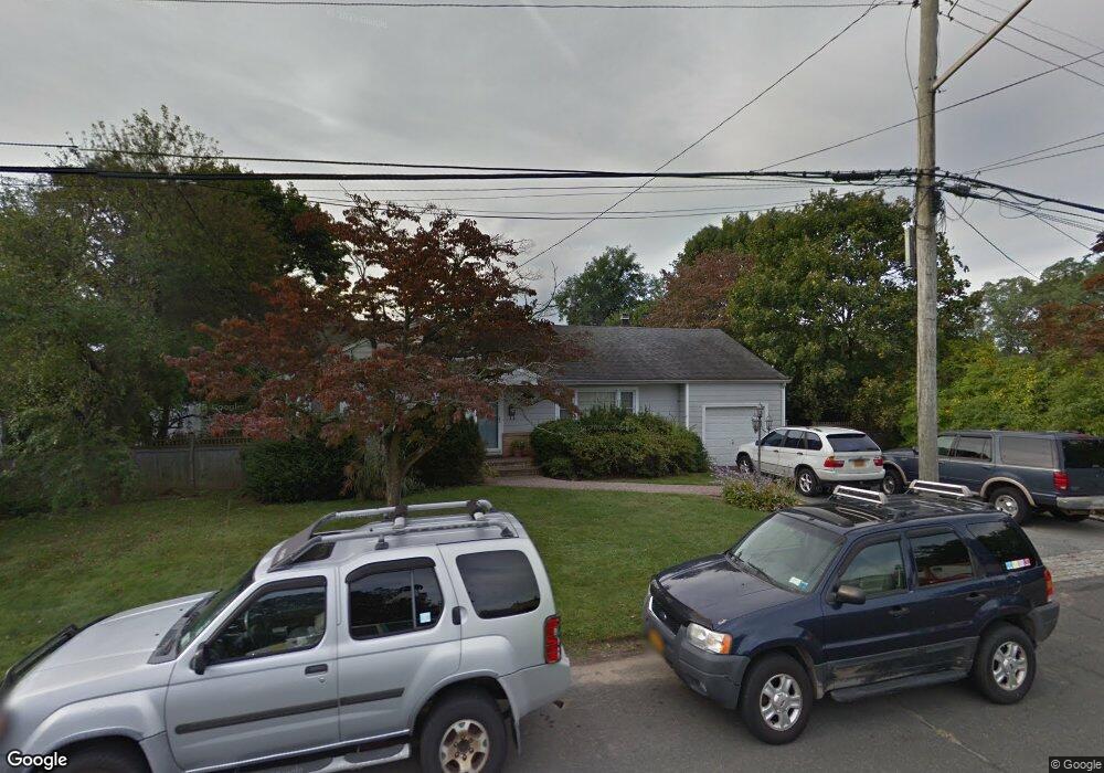 100 Merritt St, Lindenhurst, NY 11757 - photo 1