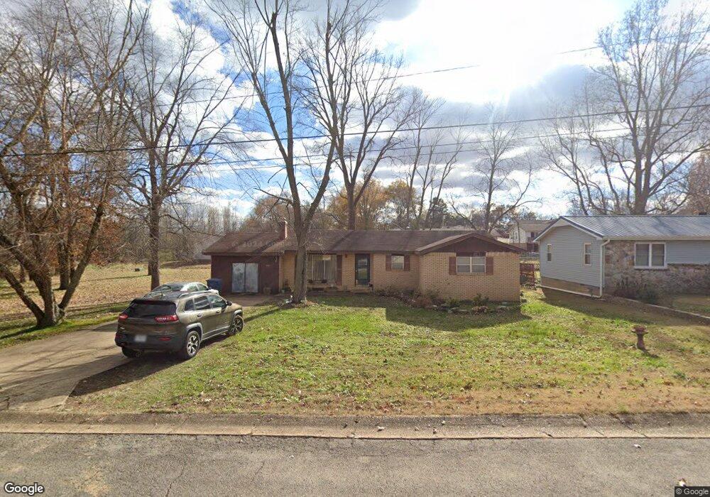2006 Fernwood Rd, Poplar Bluff, MO 63901 - photo 1