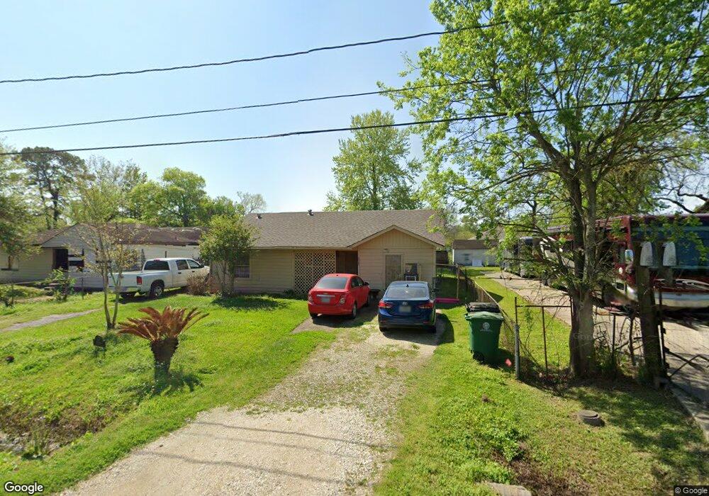 6916 Carothers St, Houston, TX 77028 - photo 1