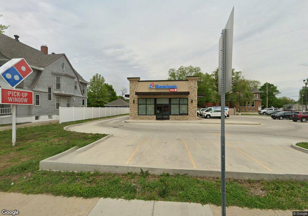 410 Keokuk St, Lincoln, IL 62656 - photo 1