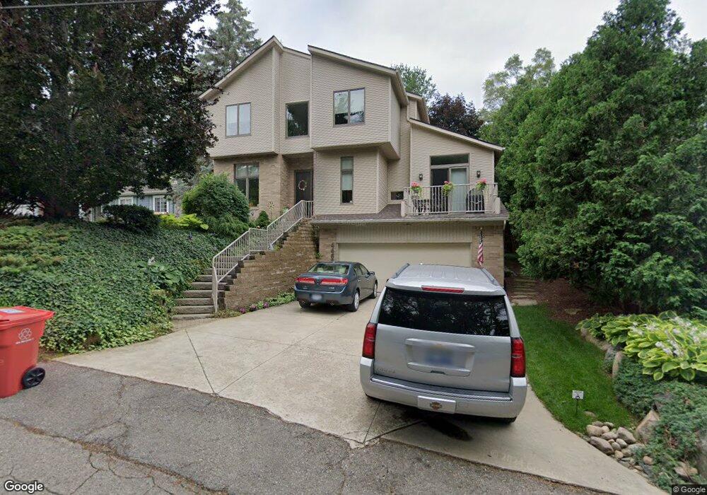 4466 Borland St, West Bloomfield, MI 48323 - photo 1