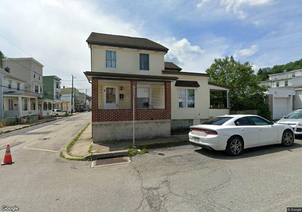 24 Vine St, Tamaqua, PA 18252 - photo 1