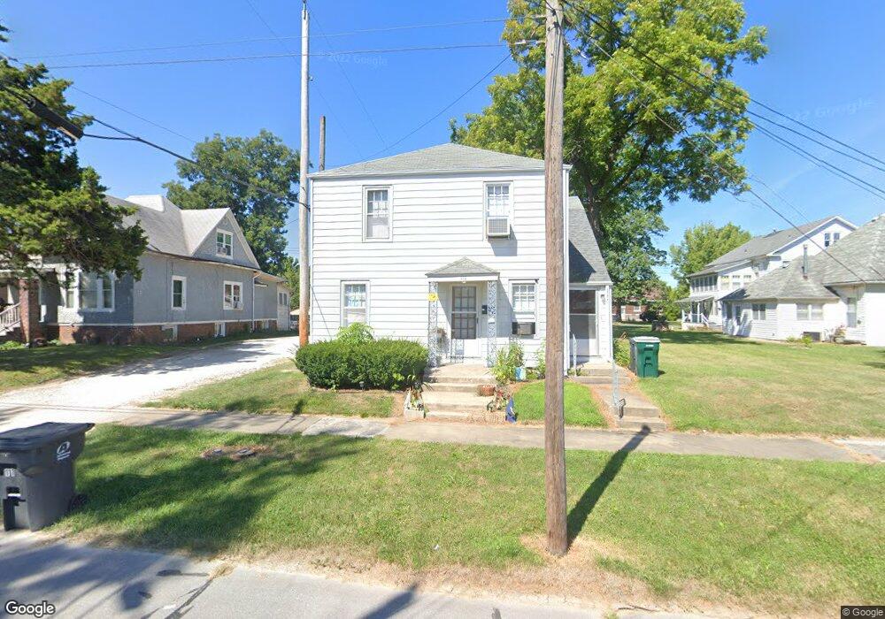 111 Bedford St unit 2, Moberly, MO 65270 - photo 1