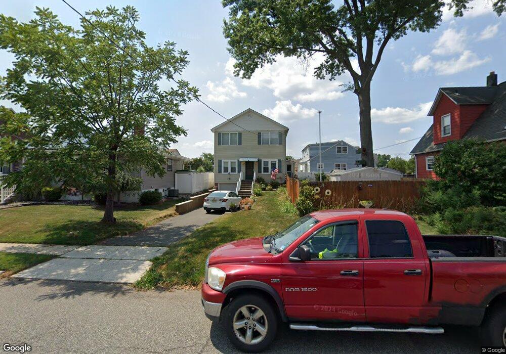 156 Old Rd, Sewaren, NJ 07077 - photo 1