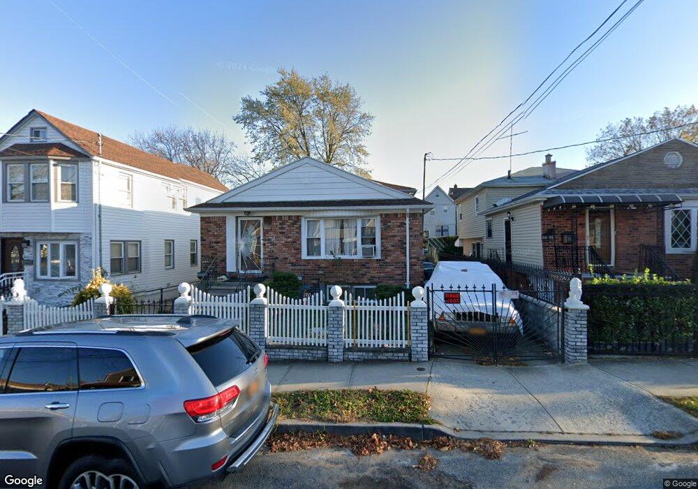 15526 115th Dr, Jamaica, NY 11434 - photo 1