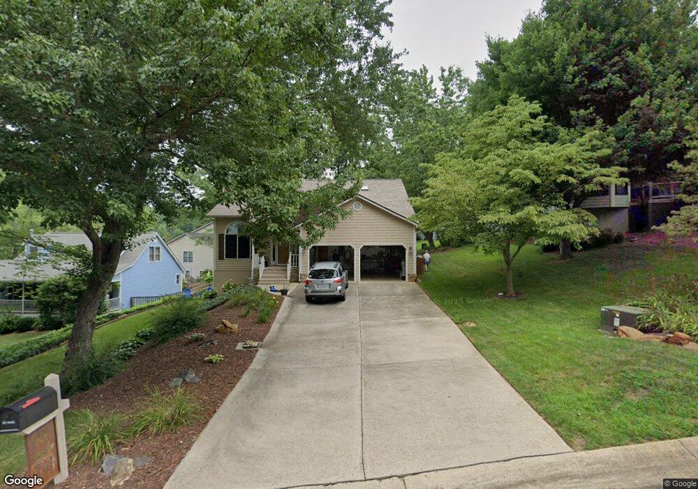 204 Glen Woods Ct, Asheville, NC 28803 - photo 1