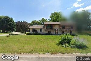 200 Blackhawk Dr, Eldridge, IA 52748