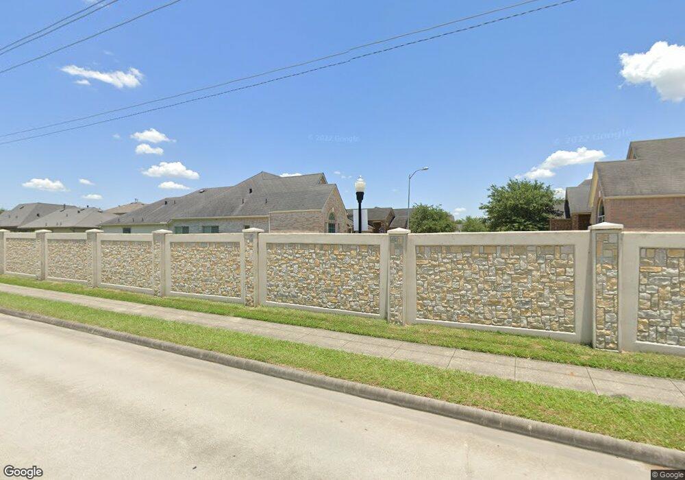 10526 Pleasant Villas Ln, Houston, TX 77075 - photo 1