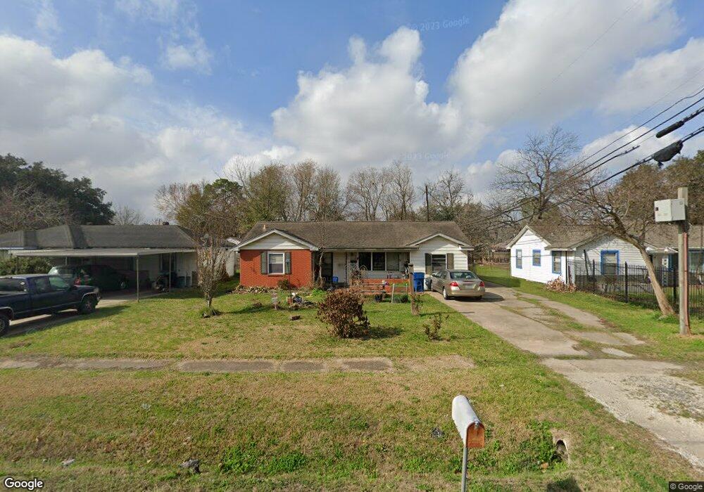 11121 Bentley St, Houston, TX 77093 - photo 1