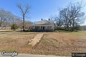 670 S Railroad Ave, Carlton, GA 30627