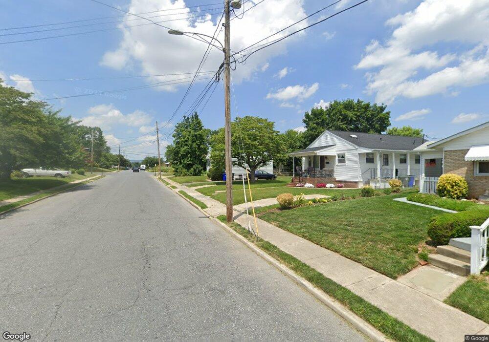 405 Pearl St, Frederick, MD 21701 - photo 1