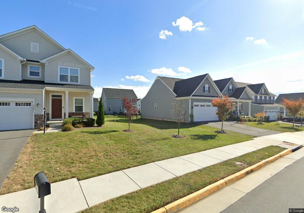 35781 Berry Path Ln, Round Hill, VA 20141 - photo 1