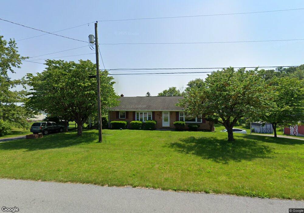 660 Hamilton Ave, Chambersburg, PA 17202 - photo 1